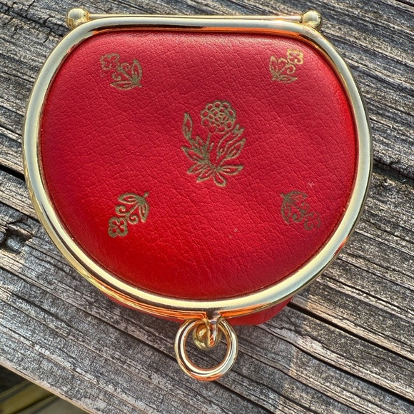 Vintage Red With Rose Pop Up Snap Clasp Change Purse - Picture 1 of 9